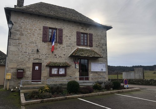 S'installer dans le village de Saint Julien Le Pèlerin