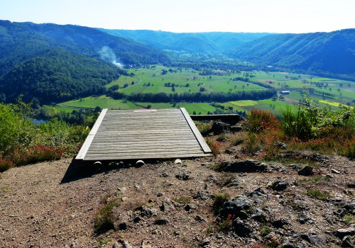 S'installer dans le village de Monceaux sur Dordogne