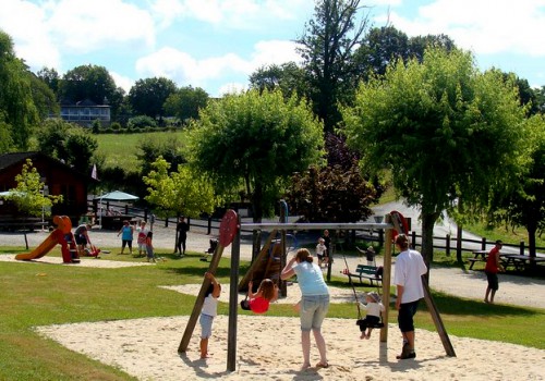 S'installer dans le village de Quitter la ville